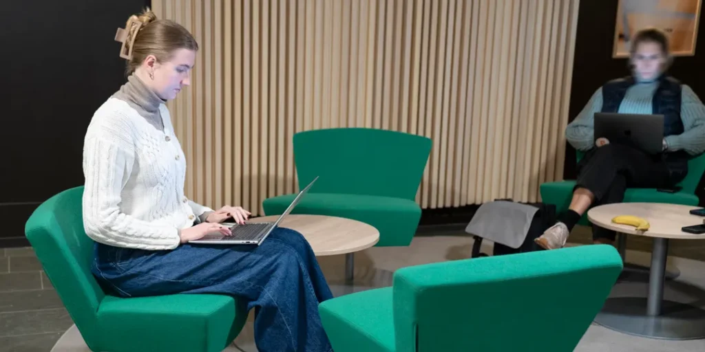 Utställarlounge_04