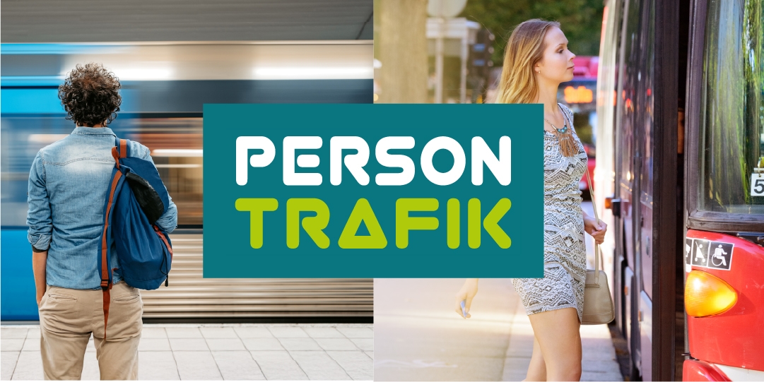 Våra mässor 7 två personer som står och väntar på en perrong med logon Persontrafik